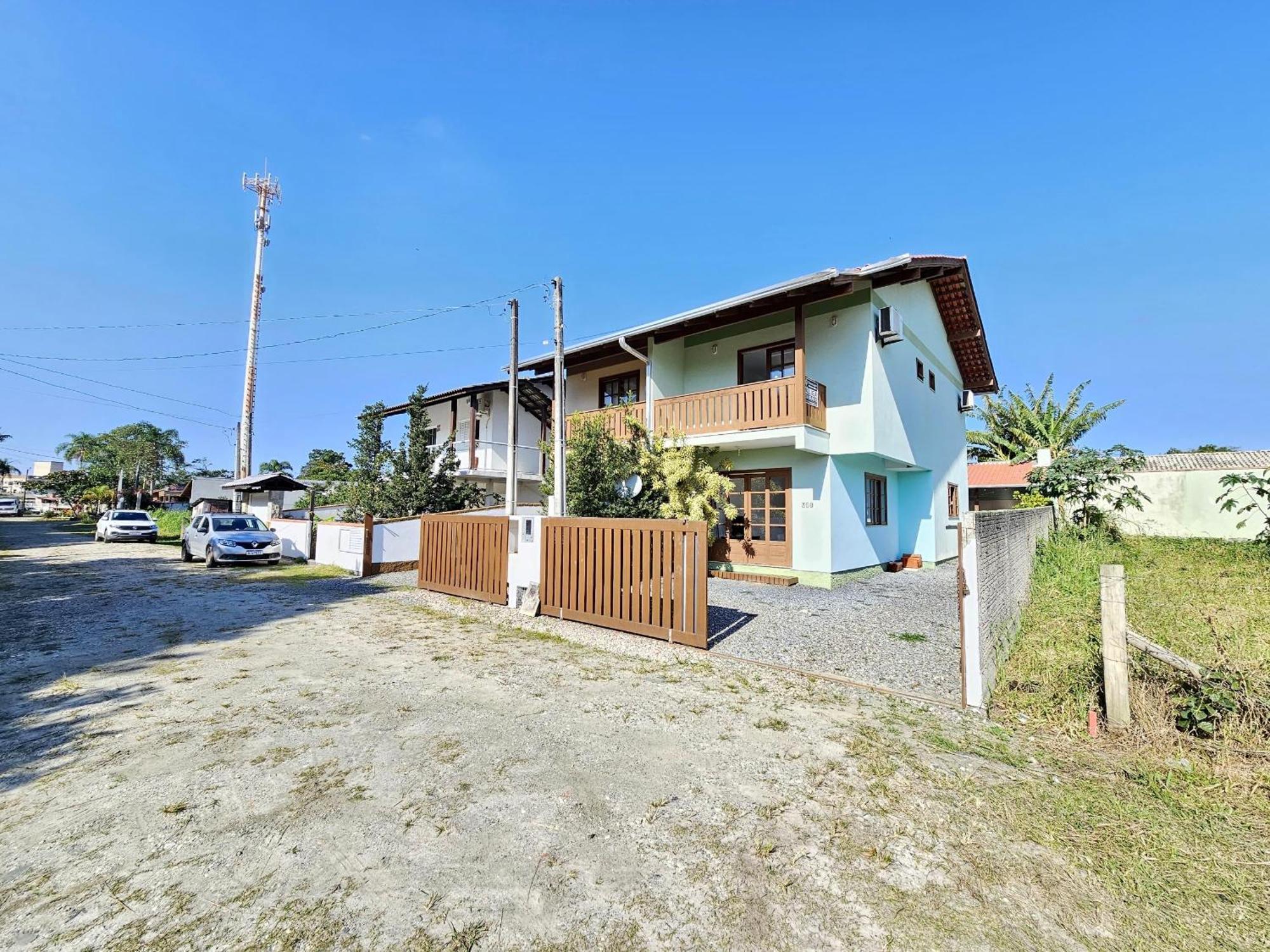 Villa Sobrado Com Piscina Em Mariscal Bombinhas Rutilio N 350 Exterior foto